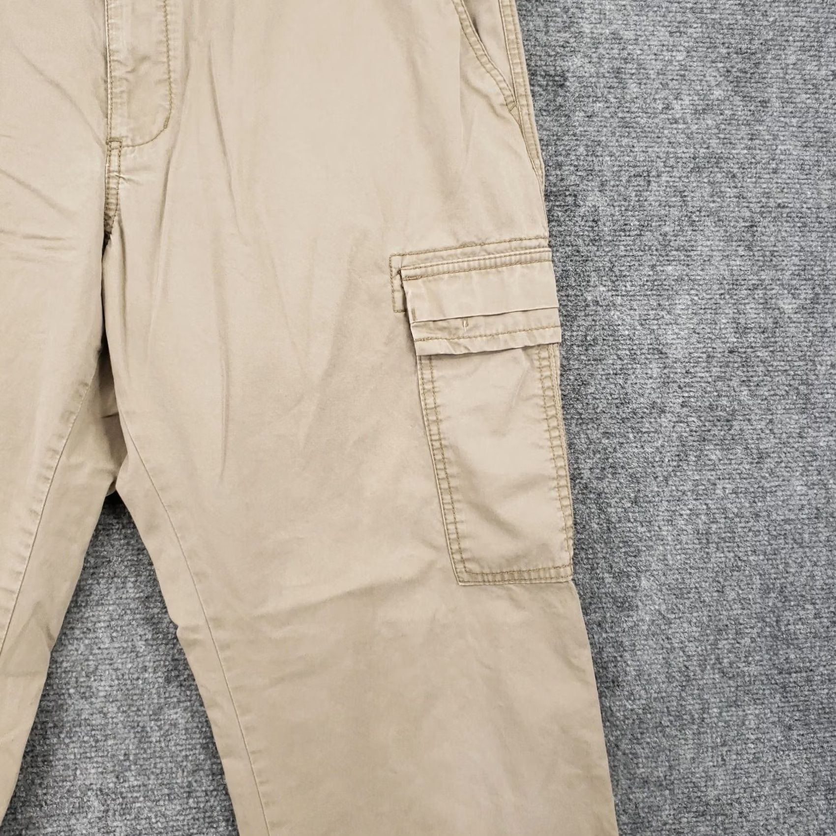 Banana Republic Banana Republic Pants Mens Cargo Utility Beige Straight Leg Flat Front 36x30 Size US 36 / EU 52 - 5 Thumbnail