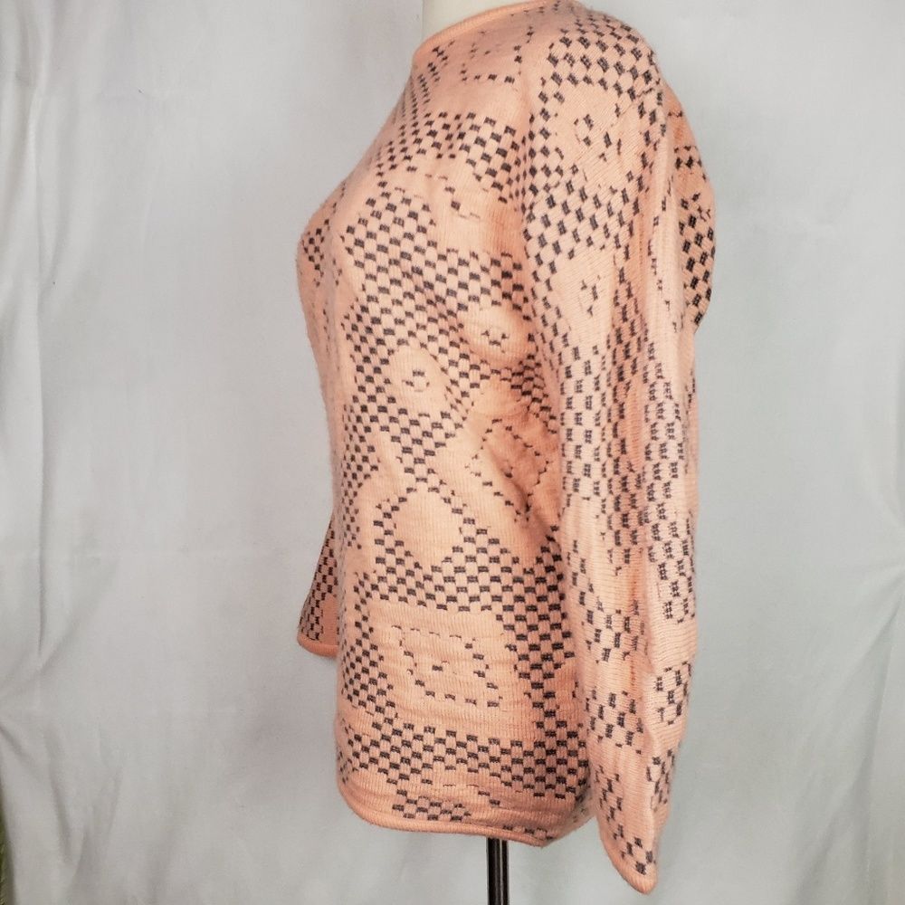 Vintage Vintage Pink Zipper Shoulder Sweater M-L 80s-90s Geometric Size M / US 6-8 / IT 42-44 - 4 Thumbnail