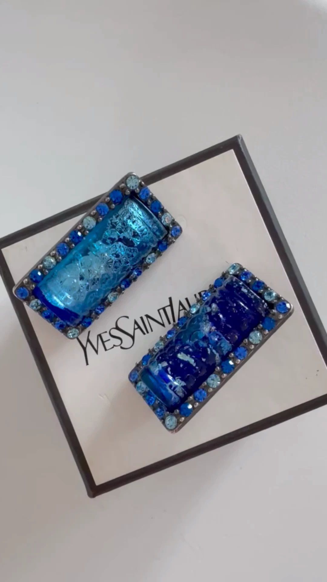 Yves Saint Laurent YSL Vintage Deep Sea Blue Maya Silver Foil Clip-on Earrings Size ONE SIZE - 1 Thumbnail