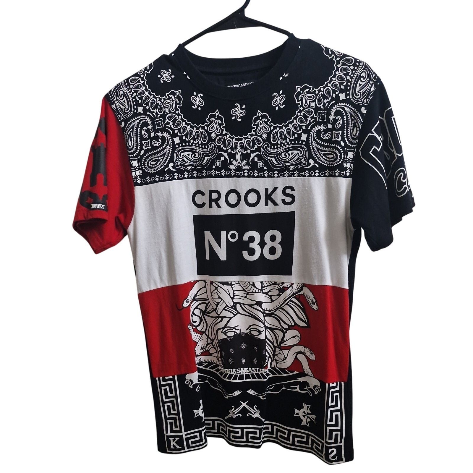 Crooks & Castles Crooks & Castles Men's Medusa bandana Graphic Tee T-Shirt Size US S / EU 44-46 / 1 - 1 Thumbnail
