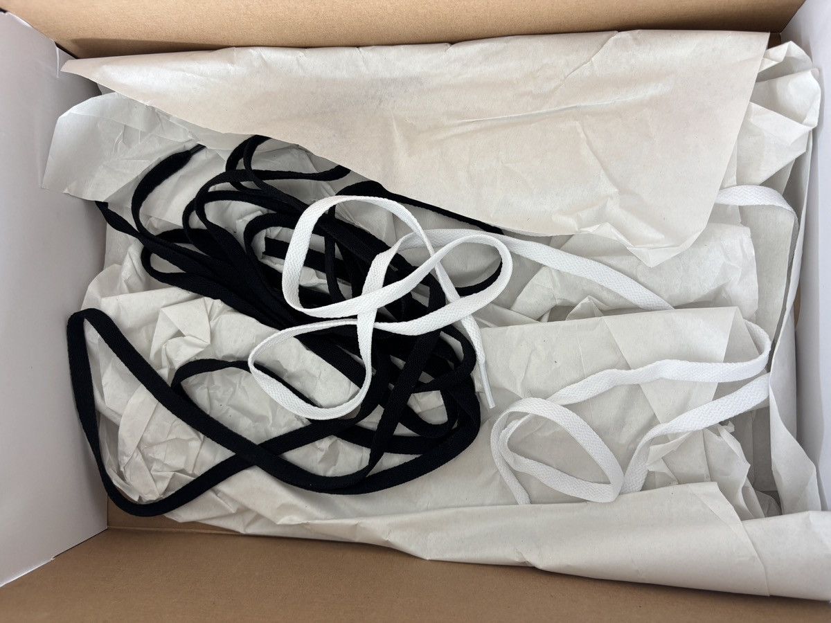 Jordan Brand Jordan 1 High Black White 2024 Size US 9 / EU 42 - 8 Thumbnail