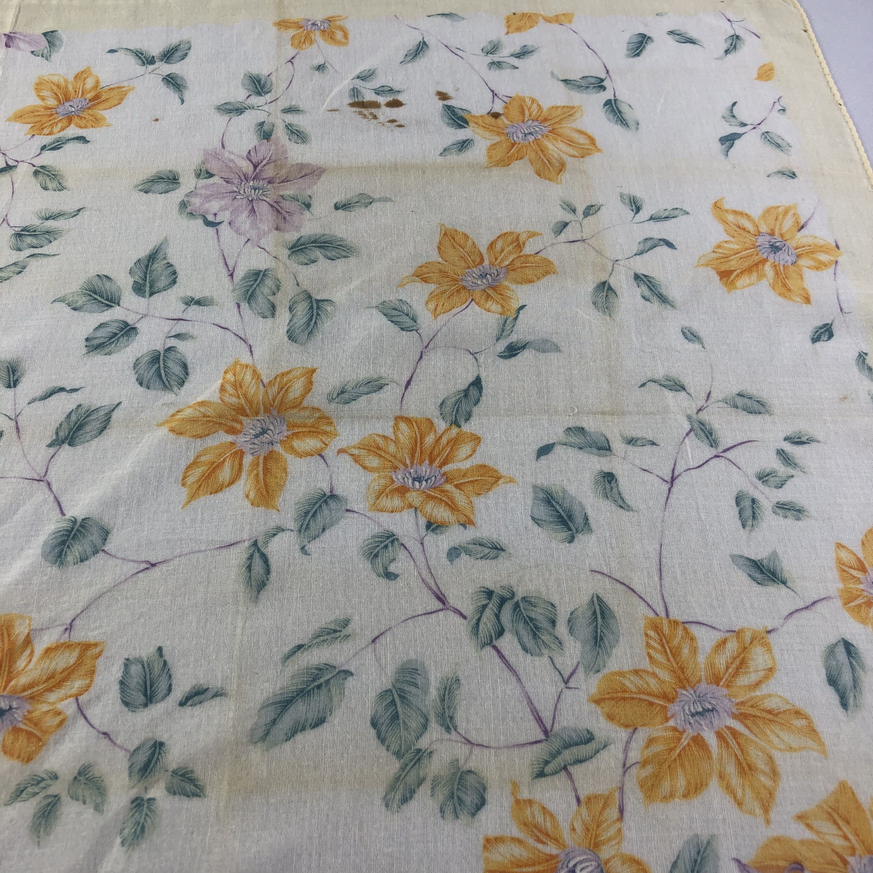 Japanese Brand Valentino Garavani Handkerchief Neckerchief Bandana H1986 Size ONE SIZE - 5 Thumbnail