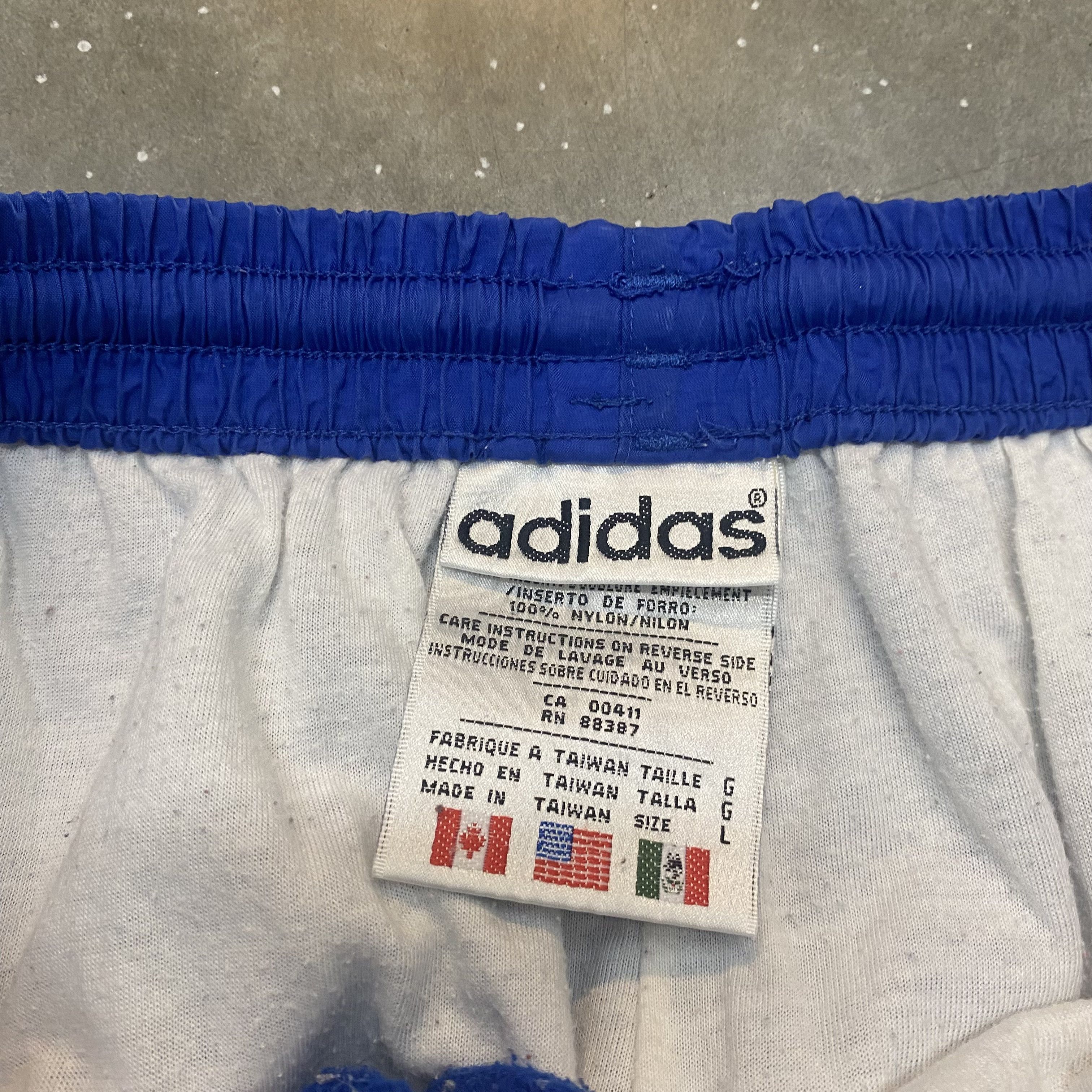 Adidas × Vintage VTG 90s Adidas Soccer Team Track Pants Sportswear Football Size US 32 / EU 48 - 3 Thumbnail