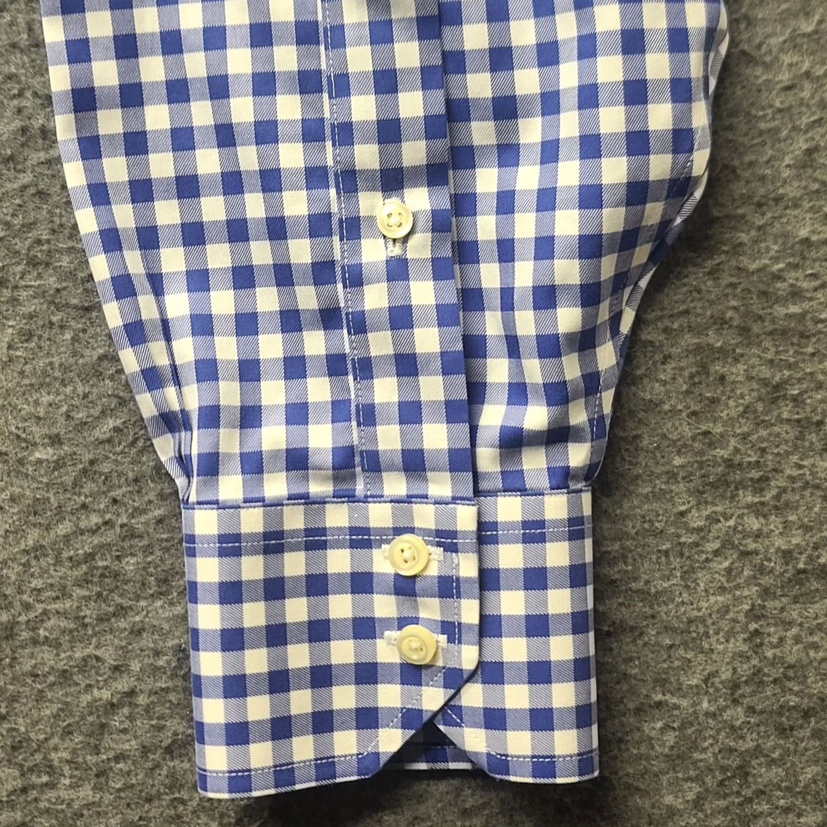 Brooks Brothers Brooks Brothers Shirt Mens 16 1/2-35 Classic Fit Long Sleeve Button-Up Collared Green Cotton Geometric Size US L / EU 52-54 / 3 - 6 Thumbnail