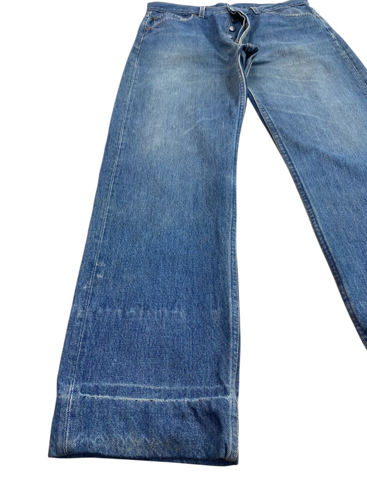 Levi's Vintage 501 Levi’s Medium Blue Wash Style Loose Jeans Size US 33 - 7 Thumbnail