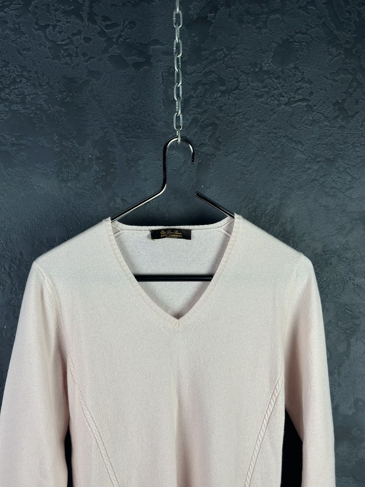 Loro Piana Loro Piana Baby Cashmere Long Sleve Knit V-Neck Pink Women's Size M / US 6-8 / IT 42-44 - 2 Thumbnail