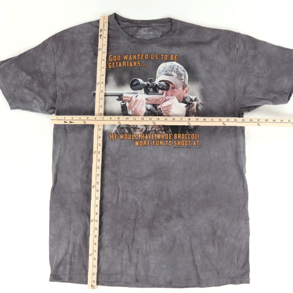 The Mountain The Mountain Shirt Brown 3XL The Mountain Hunting Vegetarians Tie-Dye Crew Neck Short Sleeve Relaxed Fit Men's T-Shirt Brown Tie-Dye Vintage? No. Size US XXL / EU 58 / 5 - 3 Thumbnail