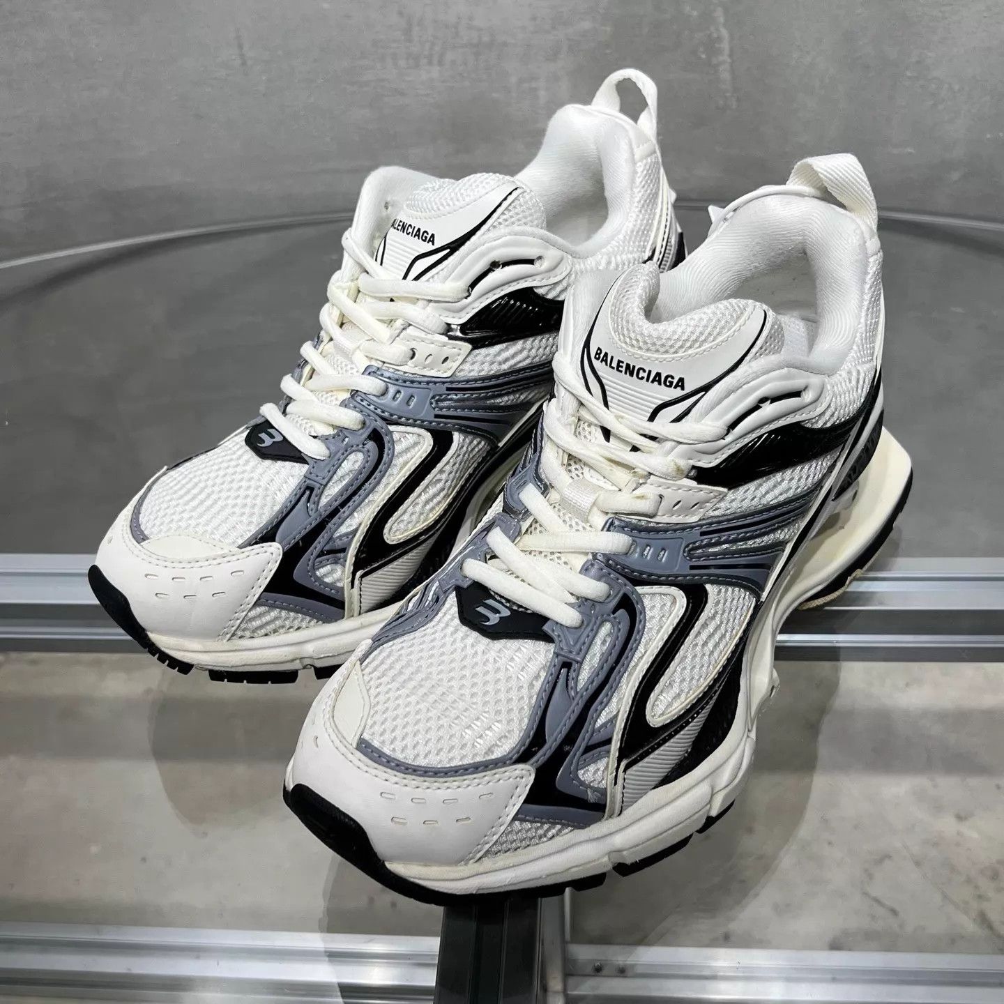 Balenciaga Balenciaga BLCG X-Pander White/Blue 38 Size US 8 / IT 38 - 2 Thumbnail