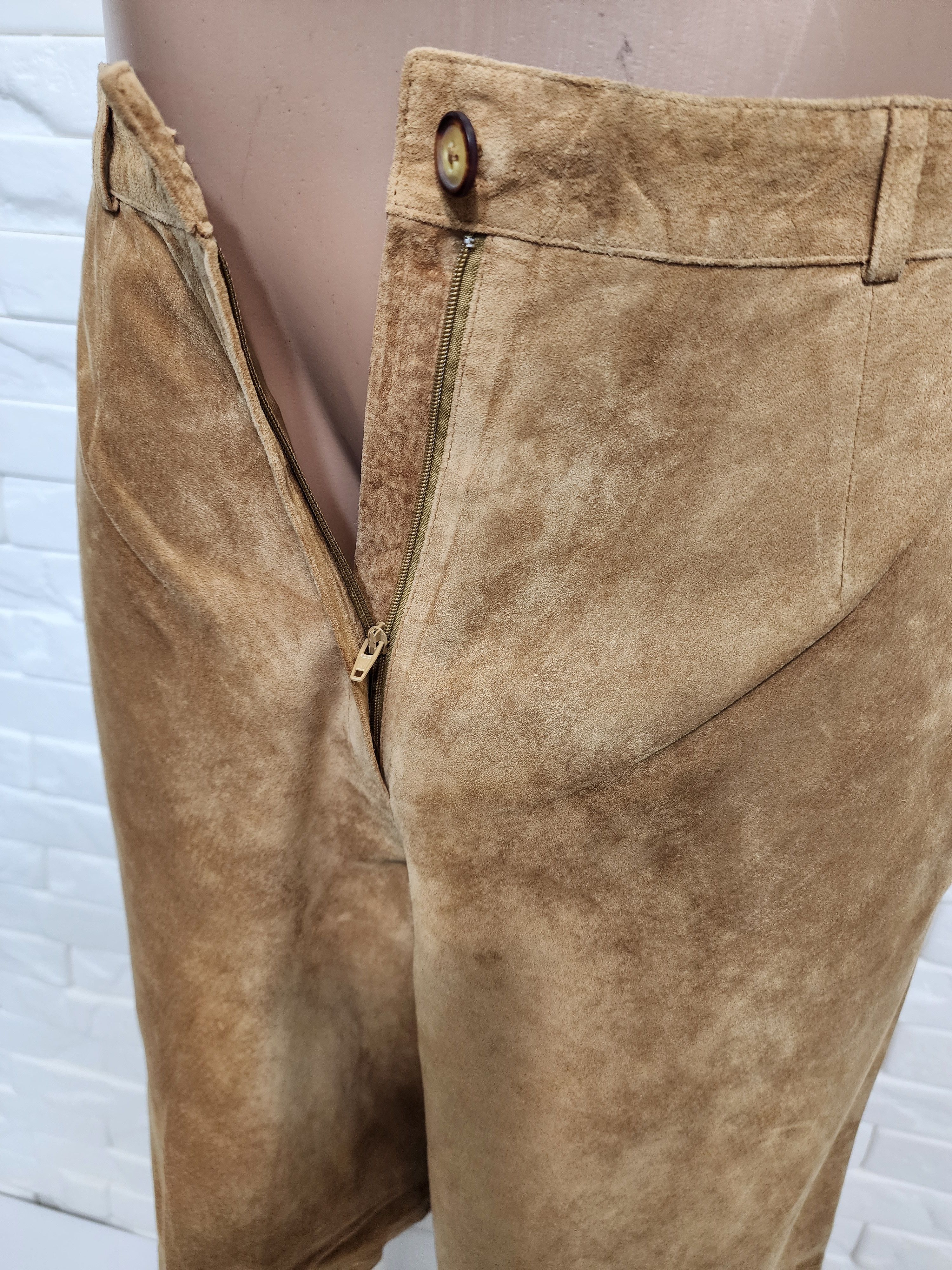Genuine Leather Brown Leather Women's Shorts: Size 29" - 4 Thumbnail
