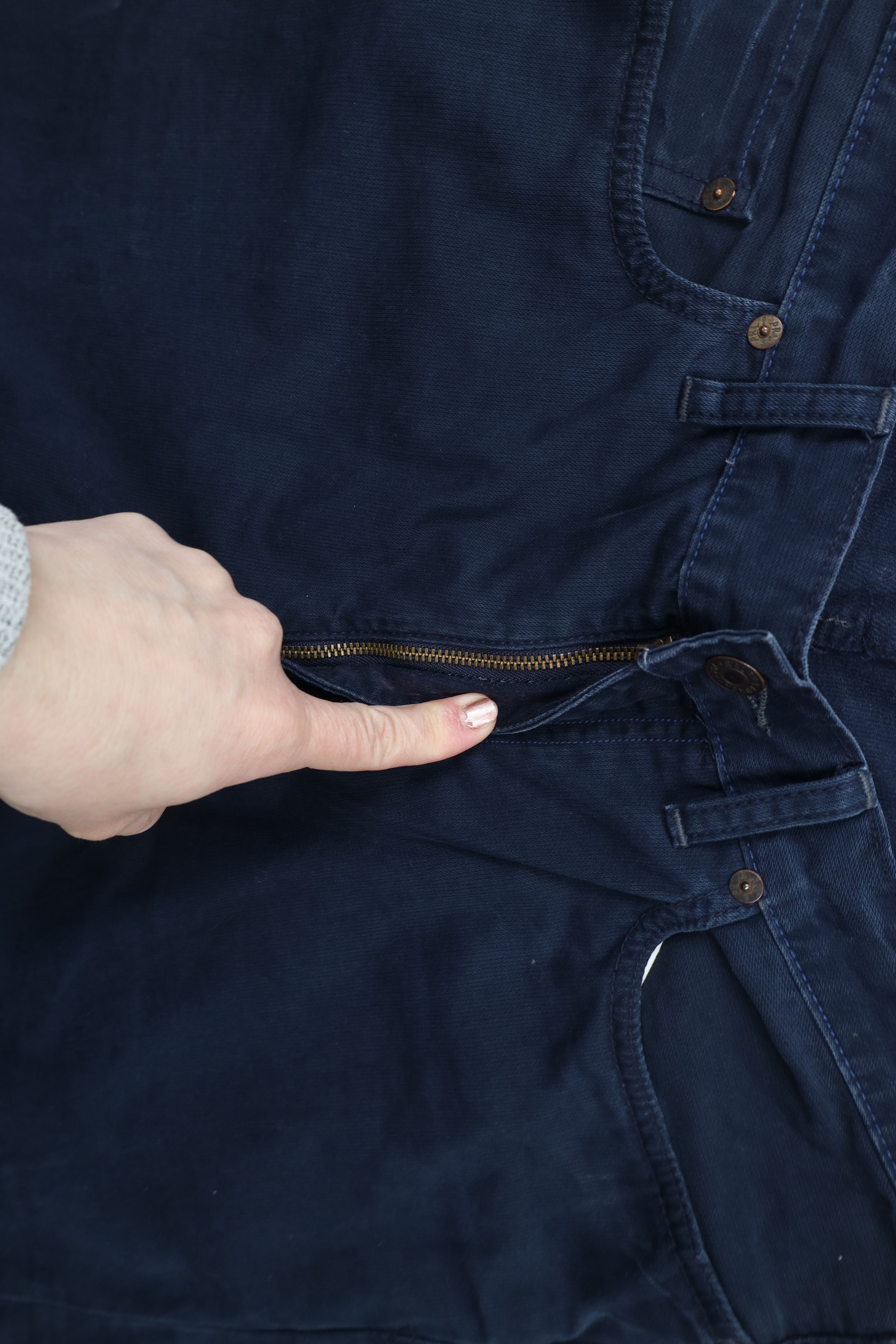 Ralph Lauren × Vintage Vintage Ralph Lauren Spell Out 650 Straight Leg Pants Blue Size US 33 - 8 Thumbnail
