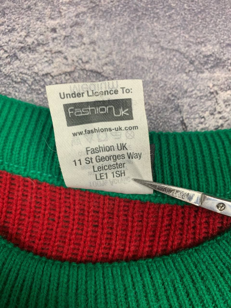 Star Wars Star Wars The Mandalorian Baby Yoda Ugly Christmas Sweater Size US M / EU 48-50 / 2 - 17 Thumbnail