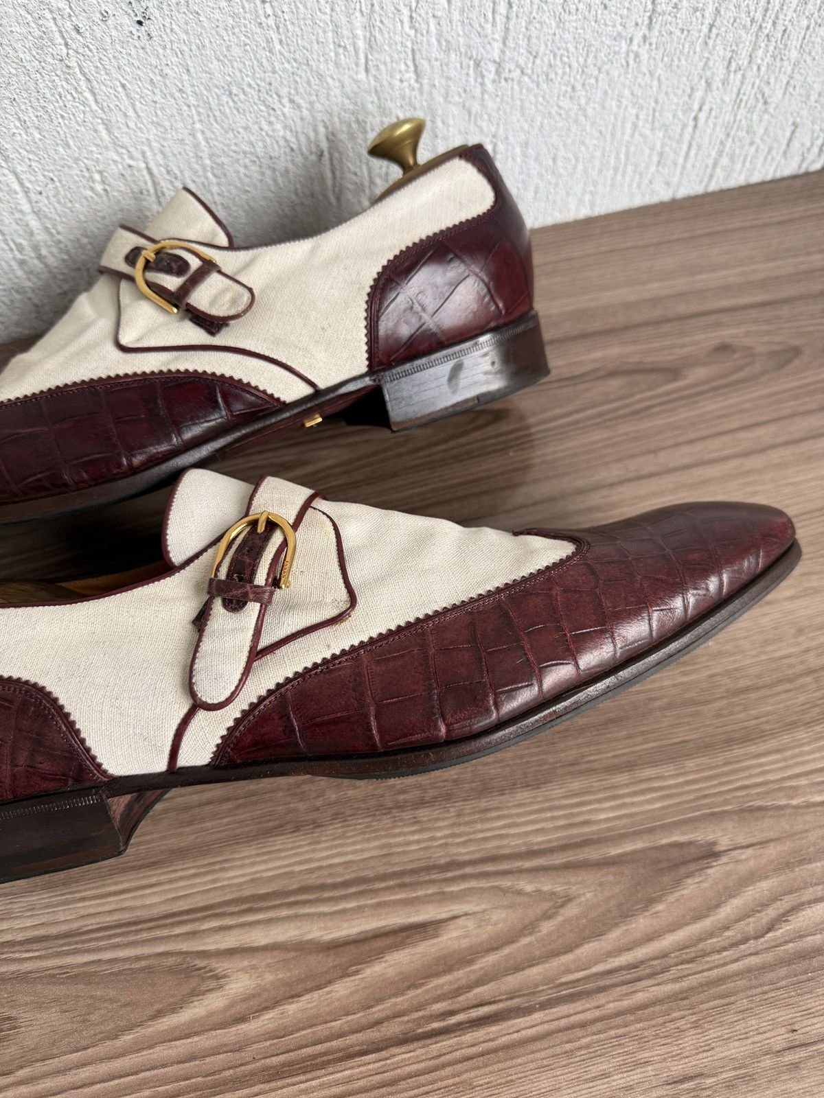 Gucci Exotic crocodile spectator by Tom ford Size US 11 / EU 44 - 11 Thumbnail