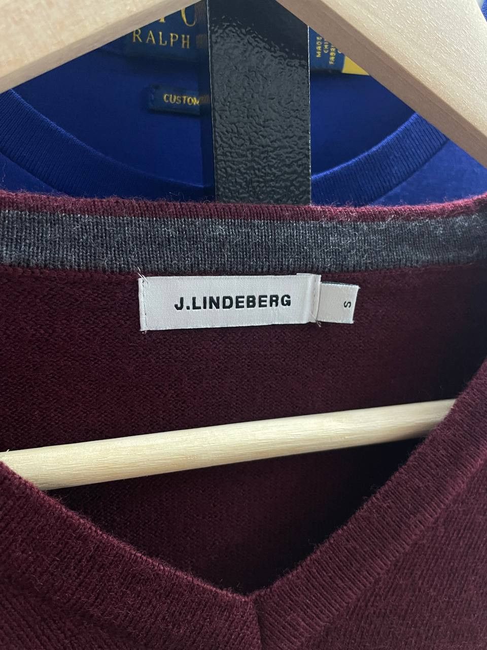J.Lindeberg J. LINDEBERG V-neck wool jumper Size US S / EU 44-46 / 1 - 9 Thumbnail