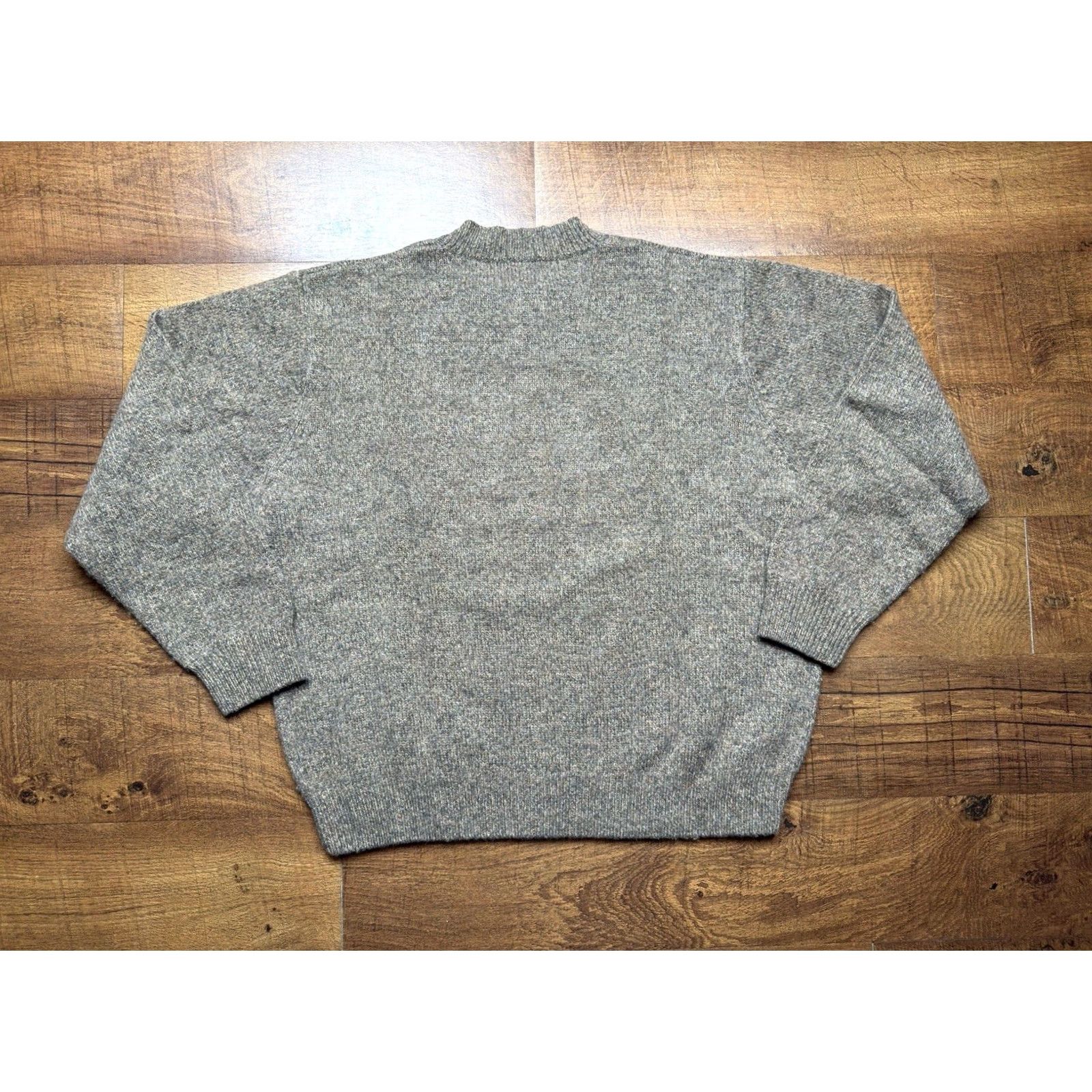 Vintage Cabela's Men’s Ragg Wool Crewneck Pullover Sweater Large Gray / Green Knit Marled Vintage Size US L / EU 52-54 / 3 - 5 Thumbnail