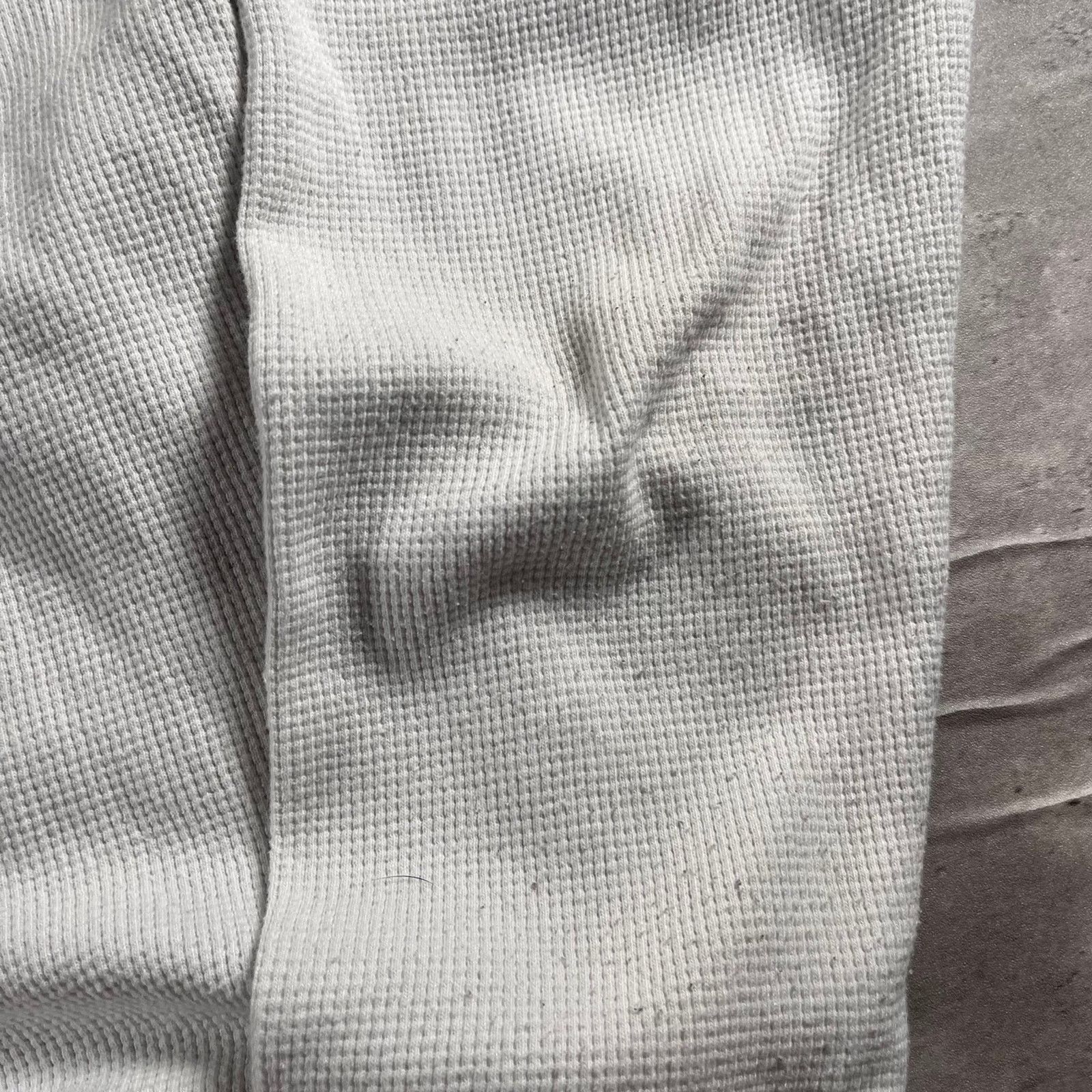 Hanes Waffle, knit undershirt Size US XL / EU 56 / 4 - 3 Thumbnail
