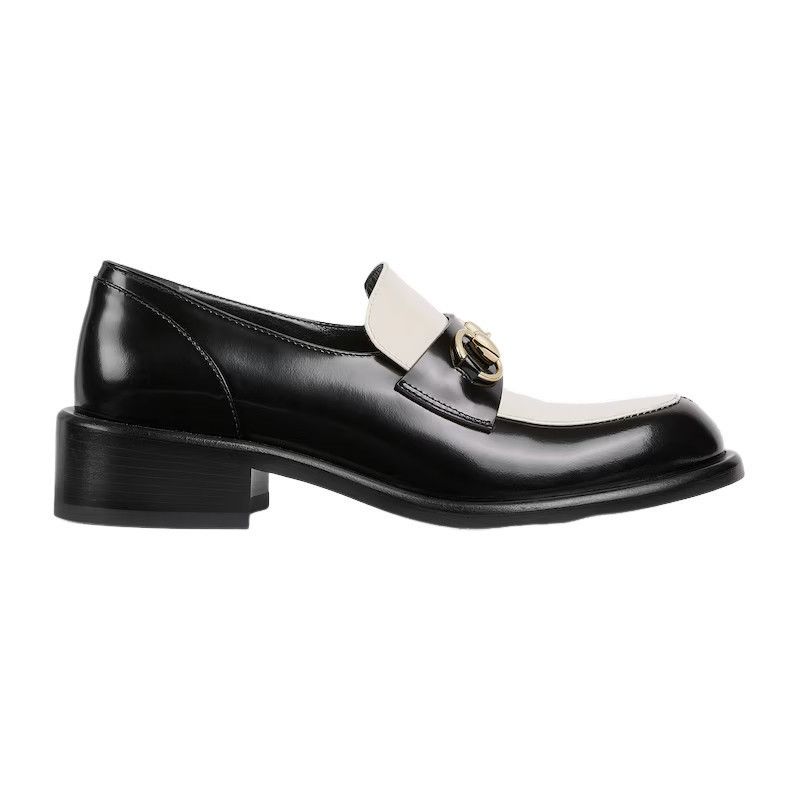 GUCCI Women's White/Black Patent Leather Loafers New & Authe