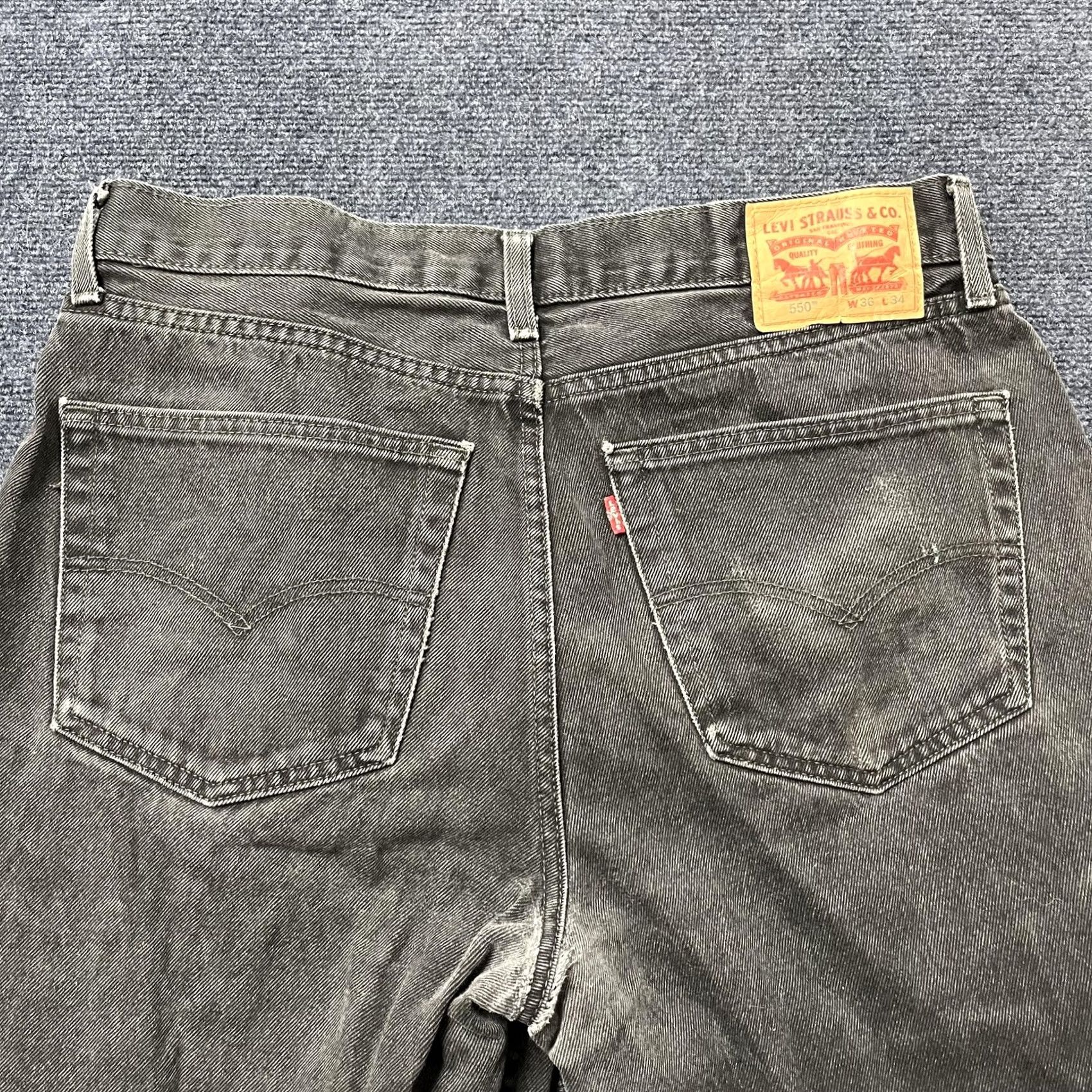 Levi's Levi's 550 Jeans Mens 36x34 Relaxed Tapered Fit Denim Gray Black Charcoal Wash Pockets Zip Fly Leather Patch Vintage No Size US 36 / EU 52 - 4 Thumbnail