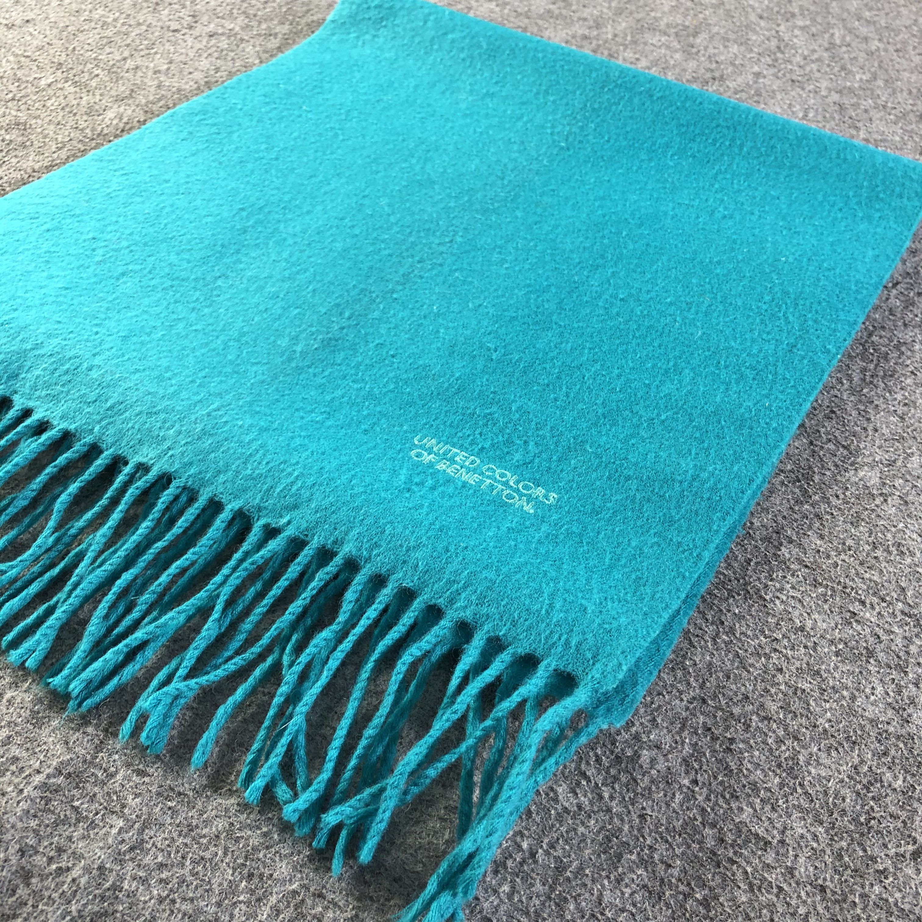 United Colors Of Benetton United Colors Of Benetton Scarf / Muffler / Neckwear P686 Size ONE SIZE - 5 Thumbnail