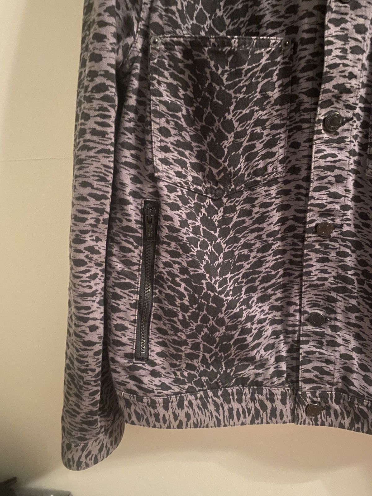 Undercover 18ss lavender alligator print trucker Size US M / EU 48-50 / 2 - 8 Thumbnail