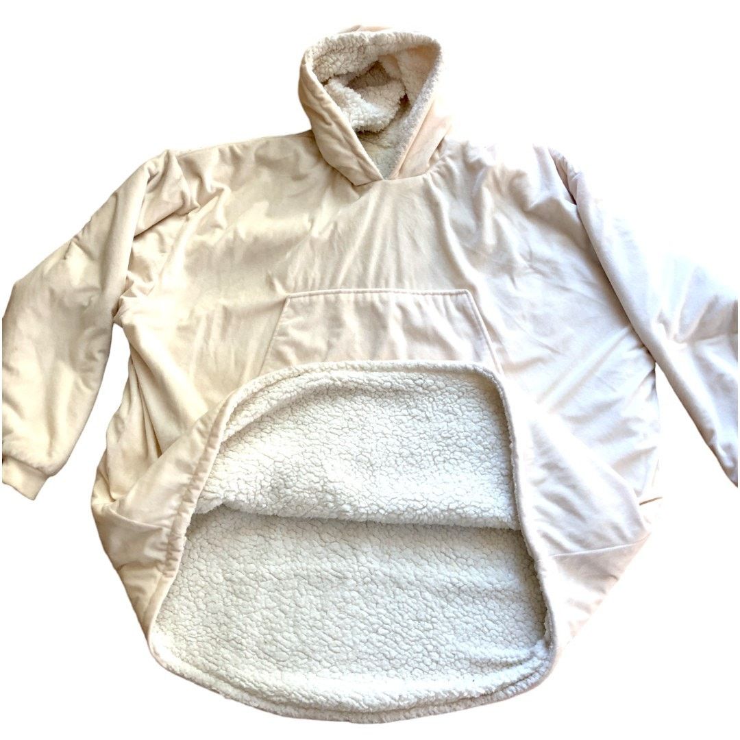 Other THE COMFY Oversized Microfiber & Sherpa Wearable Blanket Size US XXL / EU 58 / 5 - 3 Thumbnail