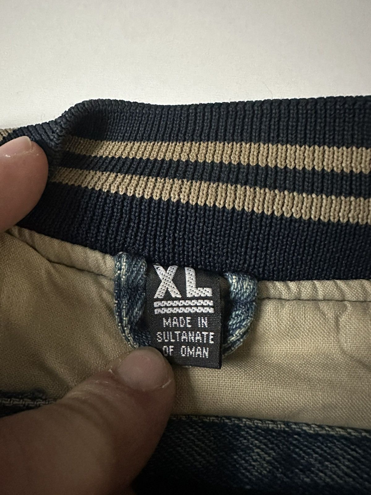 Vintage Vintage Expeditions International Mens Washed Faded Varsity Size US XL / EU 56 / 4 - 6 Thumbnail