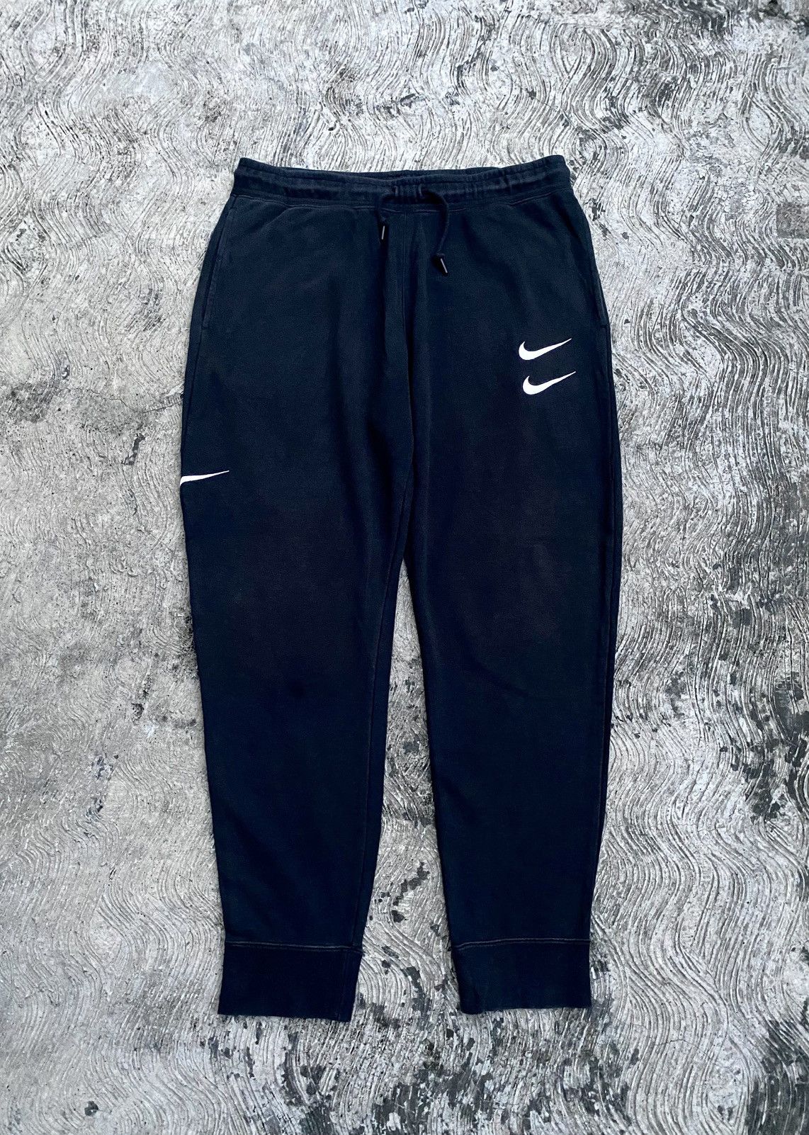 Nike Double Swoosh International Jogger Pants