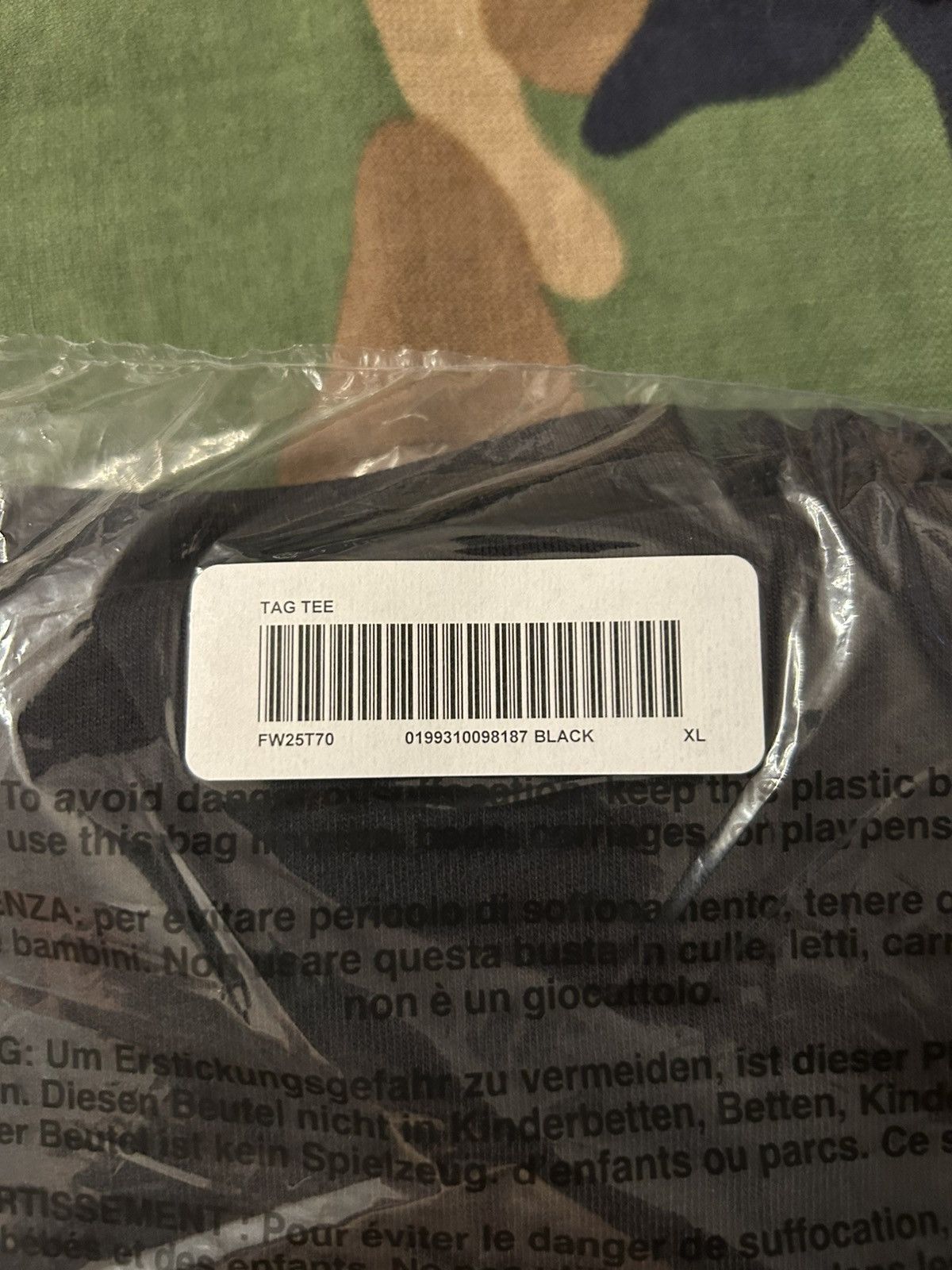 Supreme Supreme Tag Tee Black XL FW25 Size US XL / EU 56 / 4 - 6 Thumbnail
