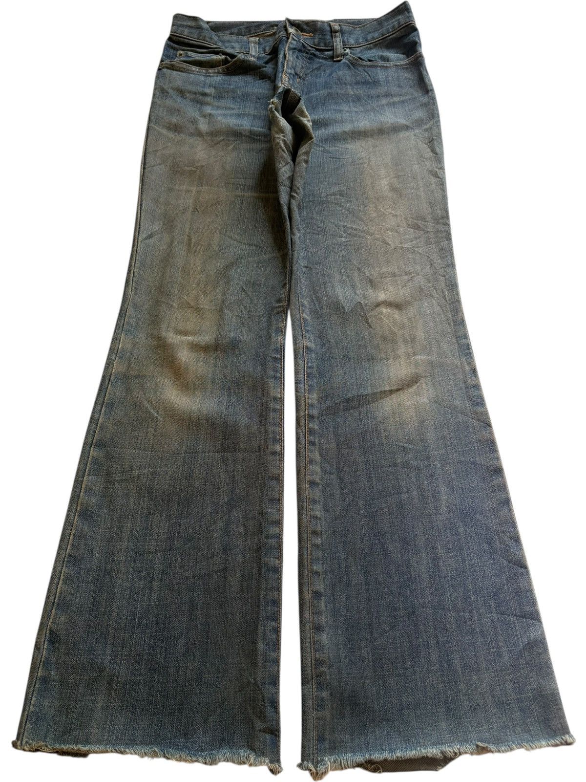 Uniqlo Vintage Uniqlo Rusty Mud Wash Distressed Flare Jeans Size US 28 / EU 44 - 1 Thumbnail