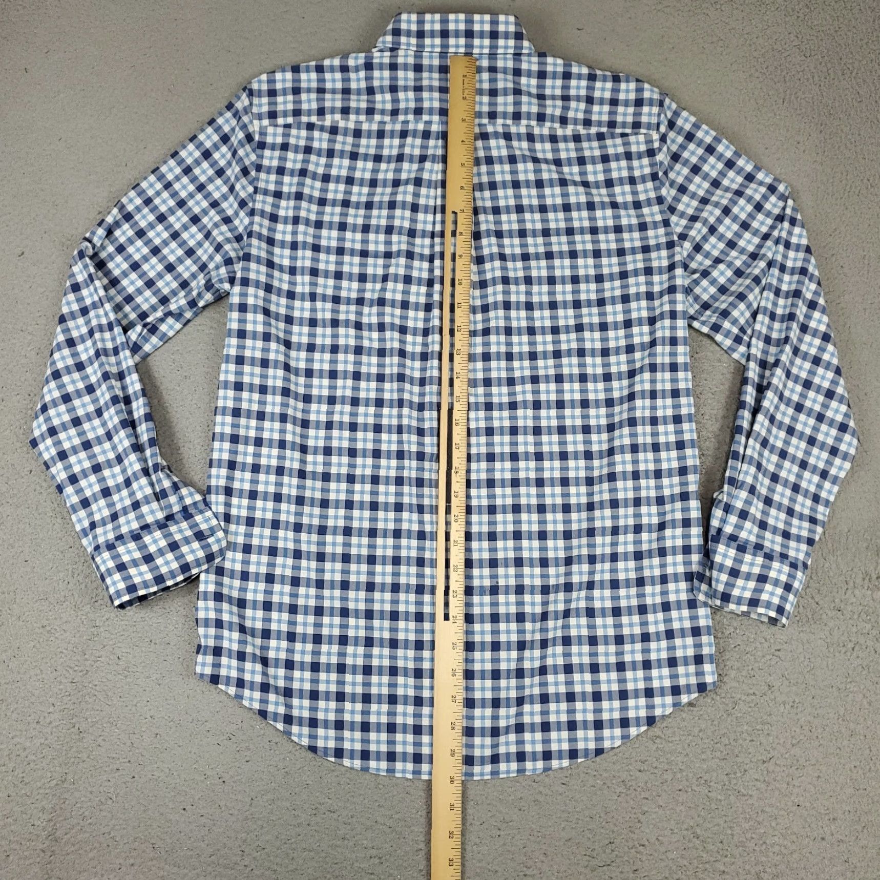 Vineyard Vines Vineyard Vines Shirt Mens Small Blue Plaid Nylon Button Long Sleeve Size US S / EU 44-46 / 1 - 4 Thumbnail