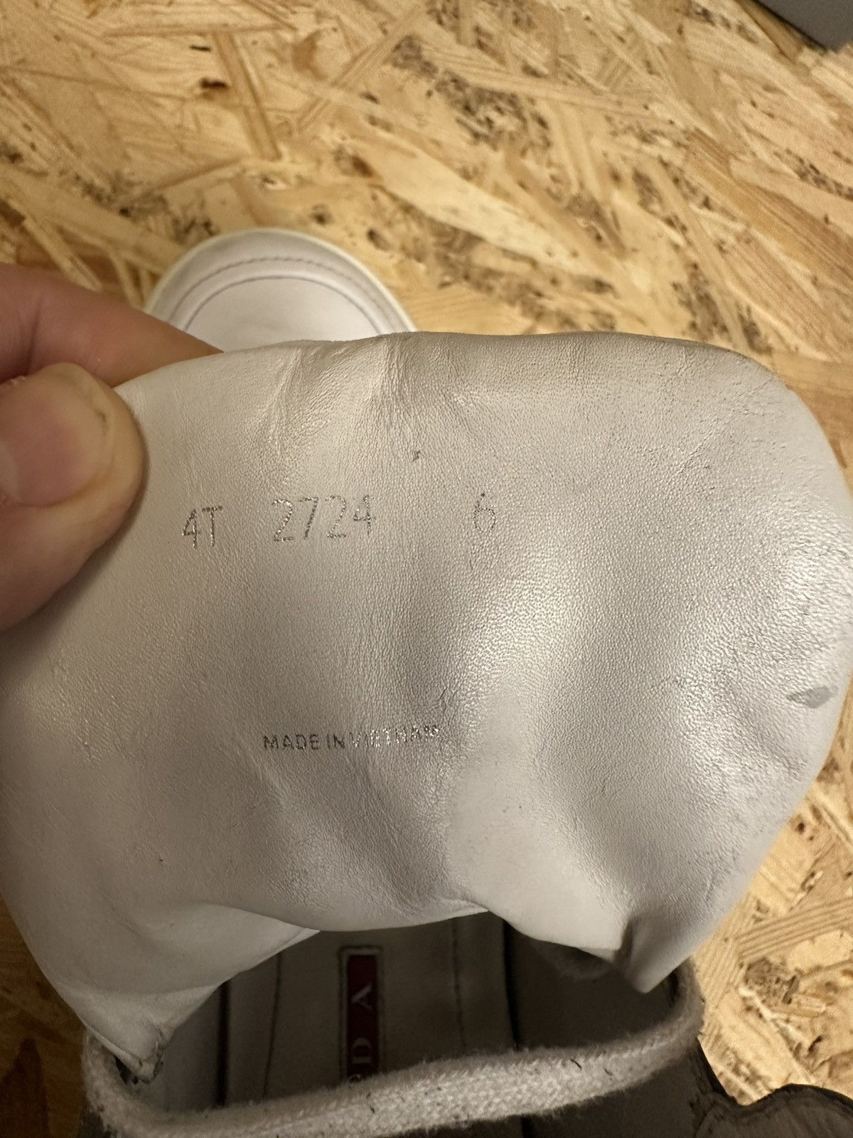 Prada Prada sneakers size 8,5 US Size US 8.5 / EU 41-42 - 9 Thumbnail