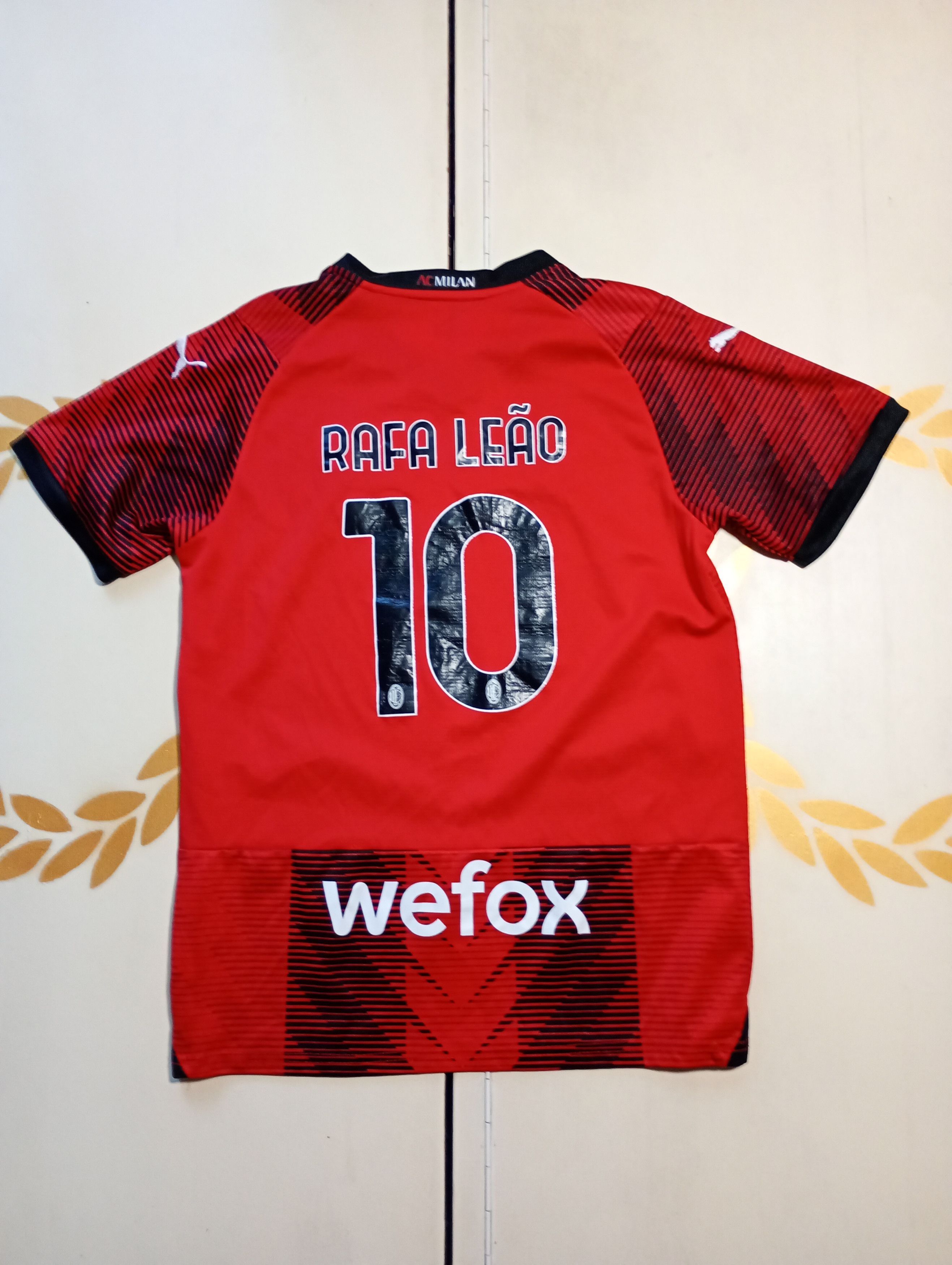 Puma Puma AC Milan Home Jersey #10 Rafa Leao 2023-2024 size 28 Size US S / EU 44-46 / 1 - 1 Thumbnail
