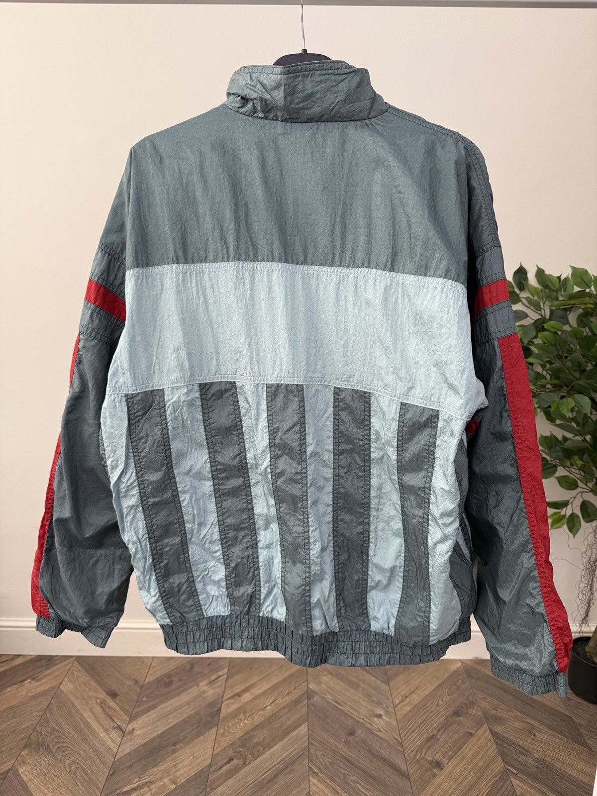 Puma Puma 90s Vintage Windbreaker Track Jacket Grey Red Size US L / EU 52-54 / 3 - 7 Thumbnail