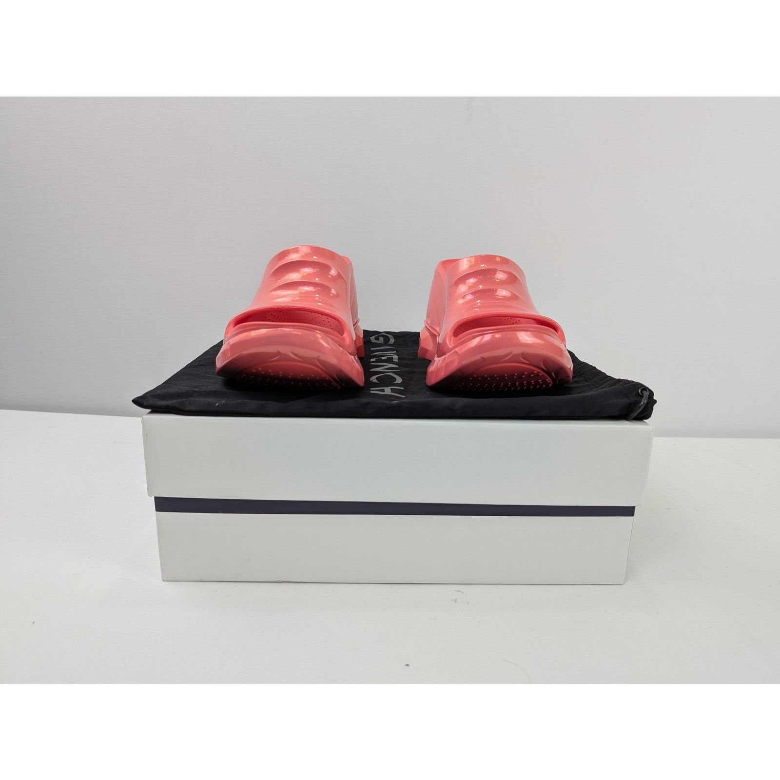 Givenchy o1rshd1 Marshmallow Sandals in Coral Size US 7 / IT 37 - 19 Thumbnail