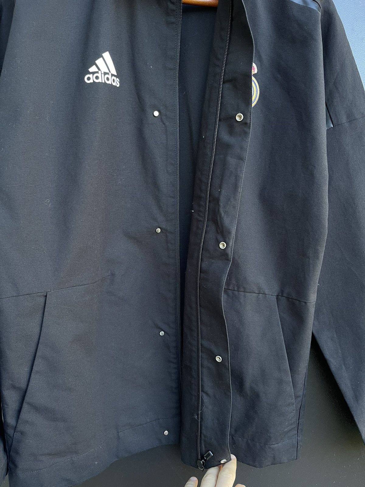 Adidas Men’s Real Madrid adidas ZNE Jacket 17/18 – Black- Cotton Size US XS / EU 42 / 0 - 6 Thumbnail