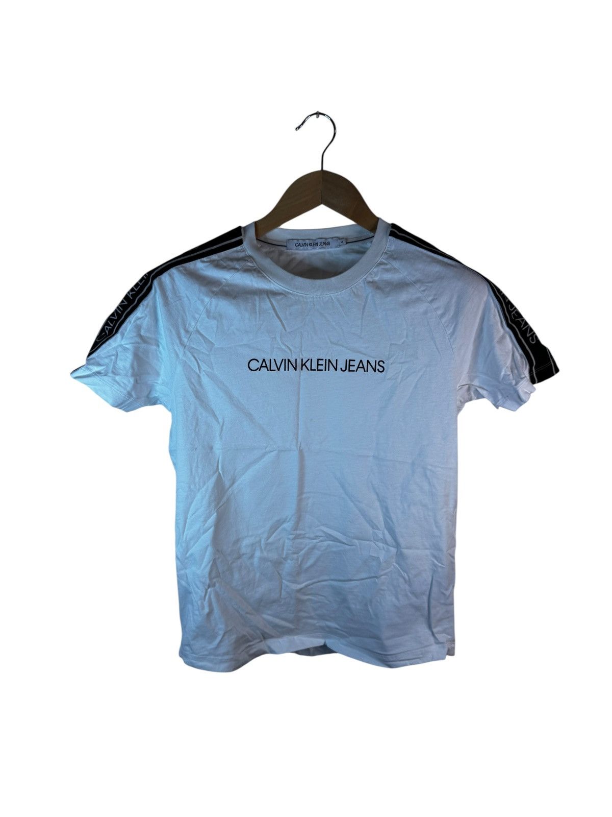 Calvin Klein Calvin Klein white tee center logo Size US M / EU 48-50 / 2 - 1 Thumbnail