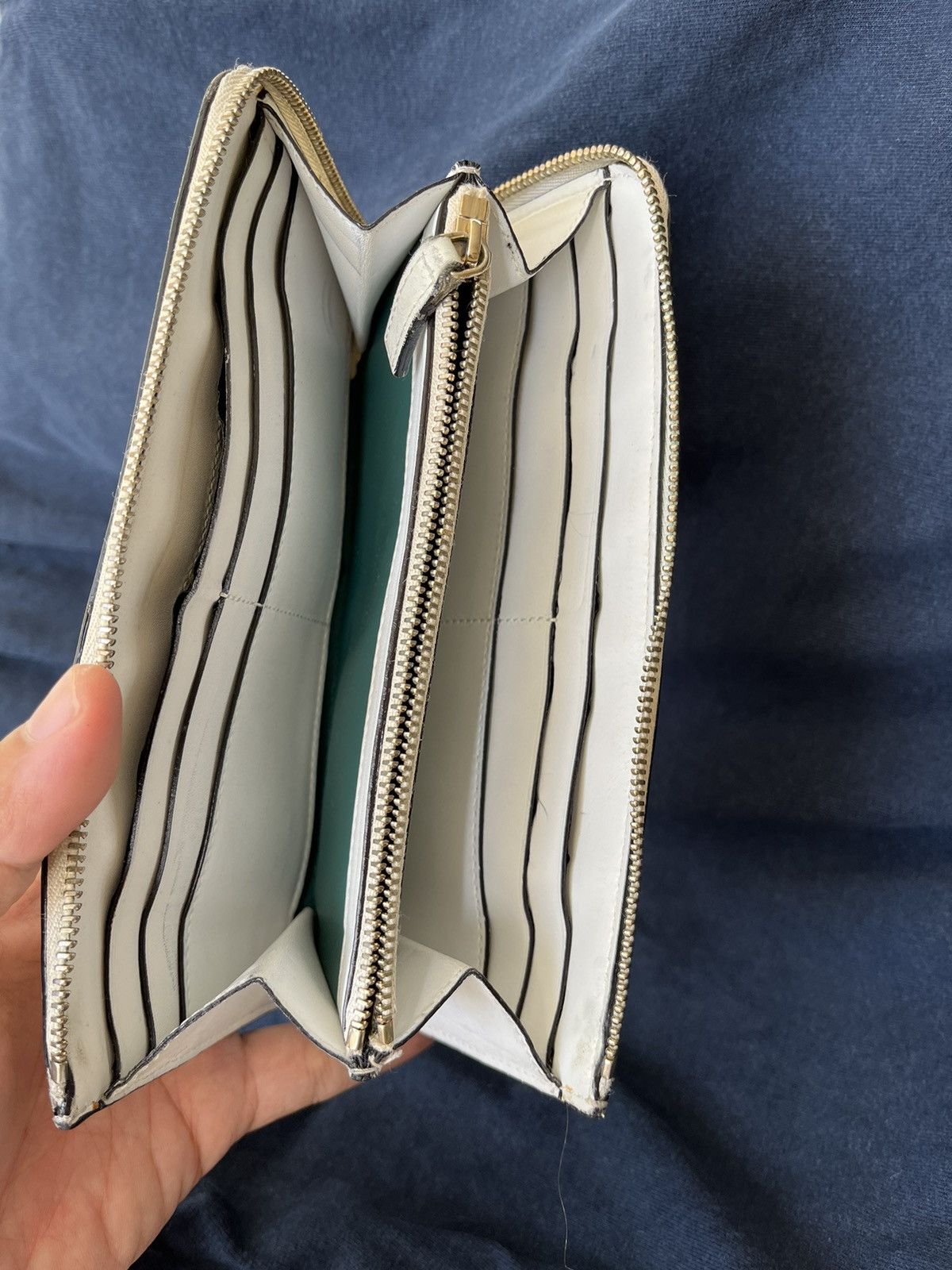 Bvlgari BVLGARI Serpenti Long Wallet Round Zip Size ONE SIZE - 15 Thumbnail