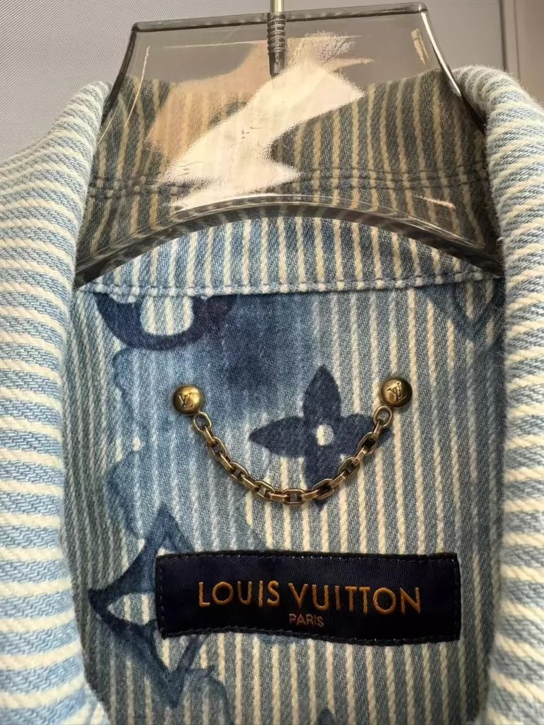 Louis Vuitton louis vuitton Ink Rendering Striped Denim Jacket 2501-Next Size US M / EU 48-50 / 2 - 4 Thumbnail