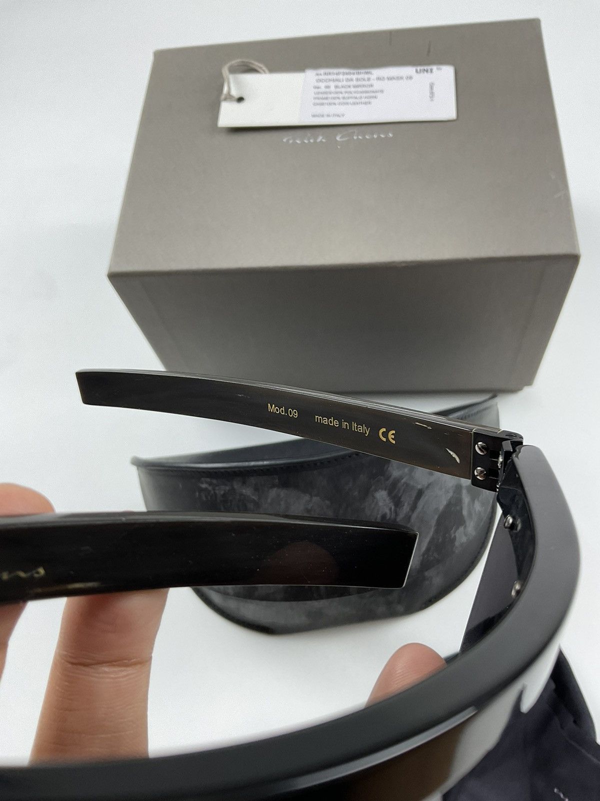 Rick Owens Rick Owens F/W'14 Moody Mask Shield Ram Horn Sunglass Size ONE SIZE - 8 Thumbnail