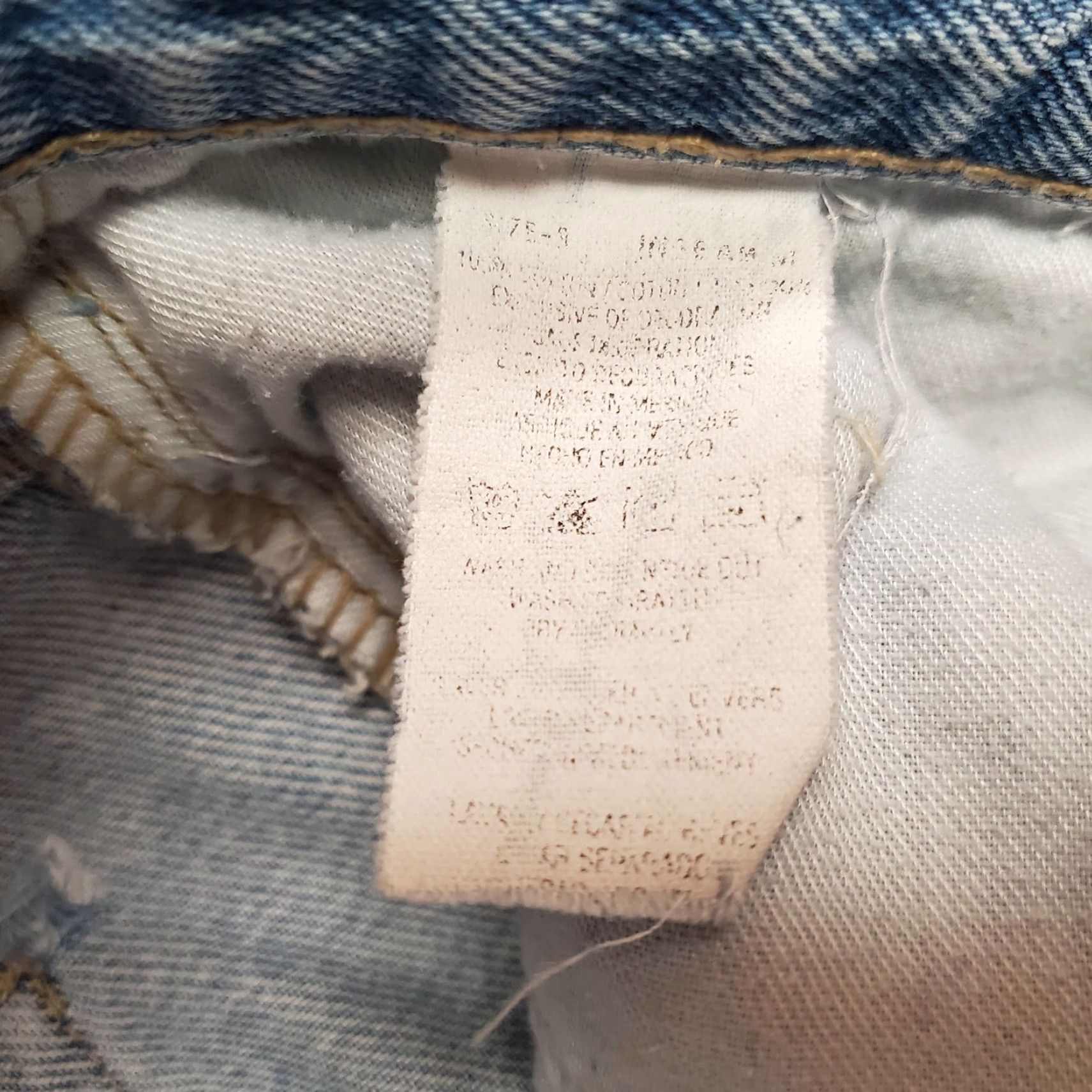 Tommy Hilfiger Tommy Hilfiger Jeans Mens 32X31 Blue Denim Straight Leg Faded Light Wash Pants Size US 32 / EU 48 - 6 Thumbnail