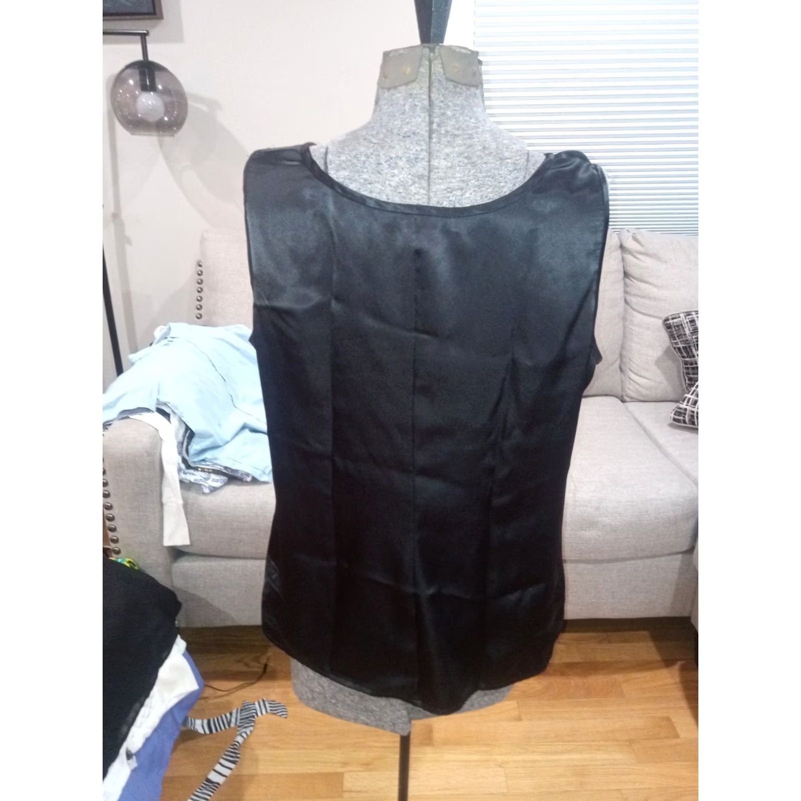 Kasper KASPER Women's Tank Top Sequin Solid Black 100% Polyester Lightweight Sleeveless Crew Neck Regular Size S Size S / US 4 / IT 40 - 3 Thumbnail