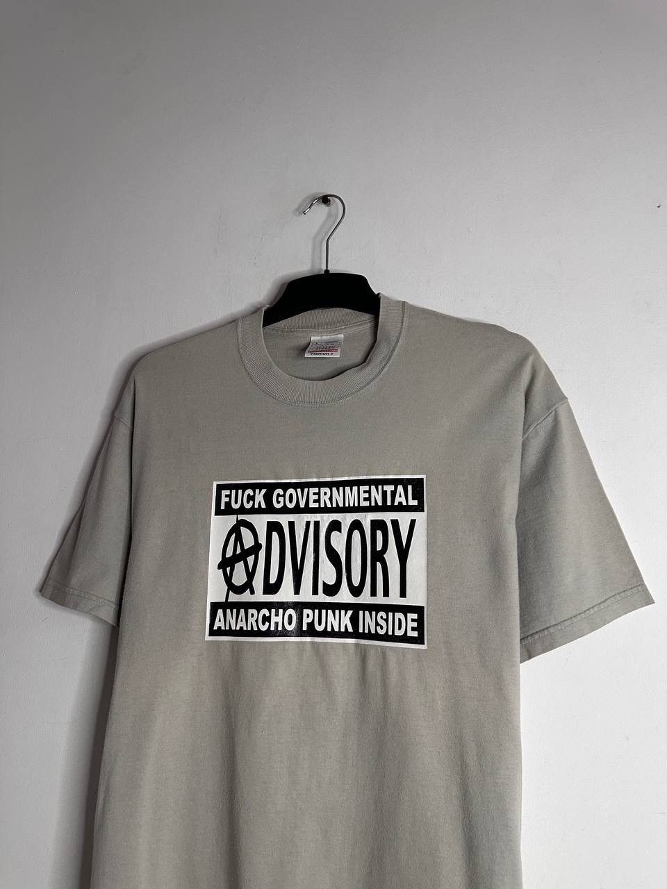 Vintage Anarcho Punk Graphic T-Shirt L Protest Screen Stars FOTL Y2K Size US L / EU 52-54 / 3 - 2 Thumbnail