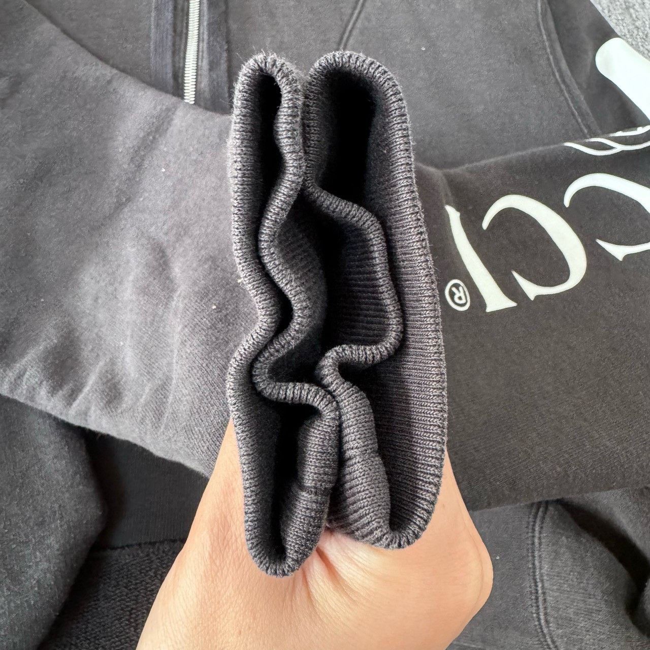 Gucci Gucci black arm belt logo half-zipper hoodie 2501-Nextarrow Size US S / EU 44-46 / 1 - 6 Thumbnail
