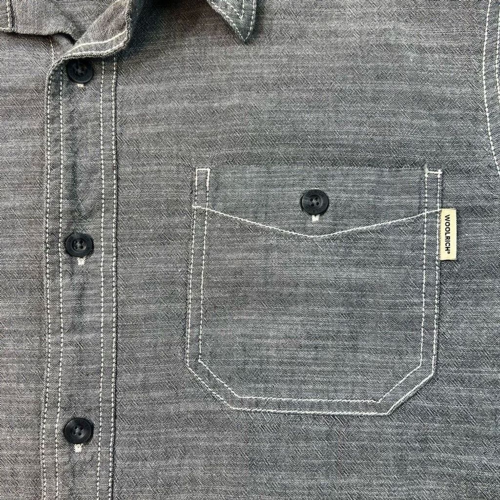 Woolrich Woolen Mills Woolrich Shirt Mens XL Button Up Pockets Textured Chambray Size US XL / EU 56 / 4 - 4 Thumbnail