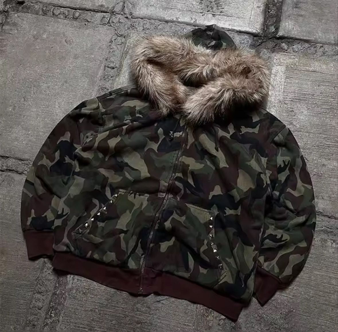 Other Fashion Punk Camouflage Faux Fur Hat Hoodies Size US S / EU 44-46 / 1 - 1 Thumbnail