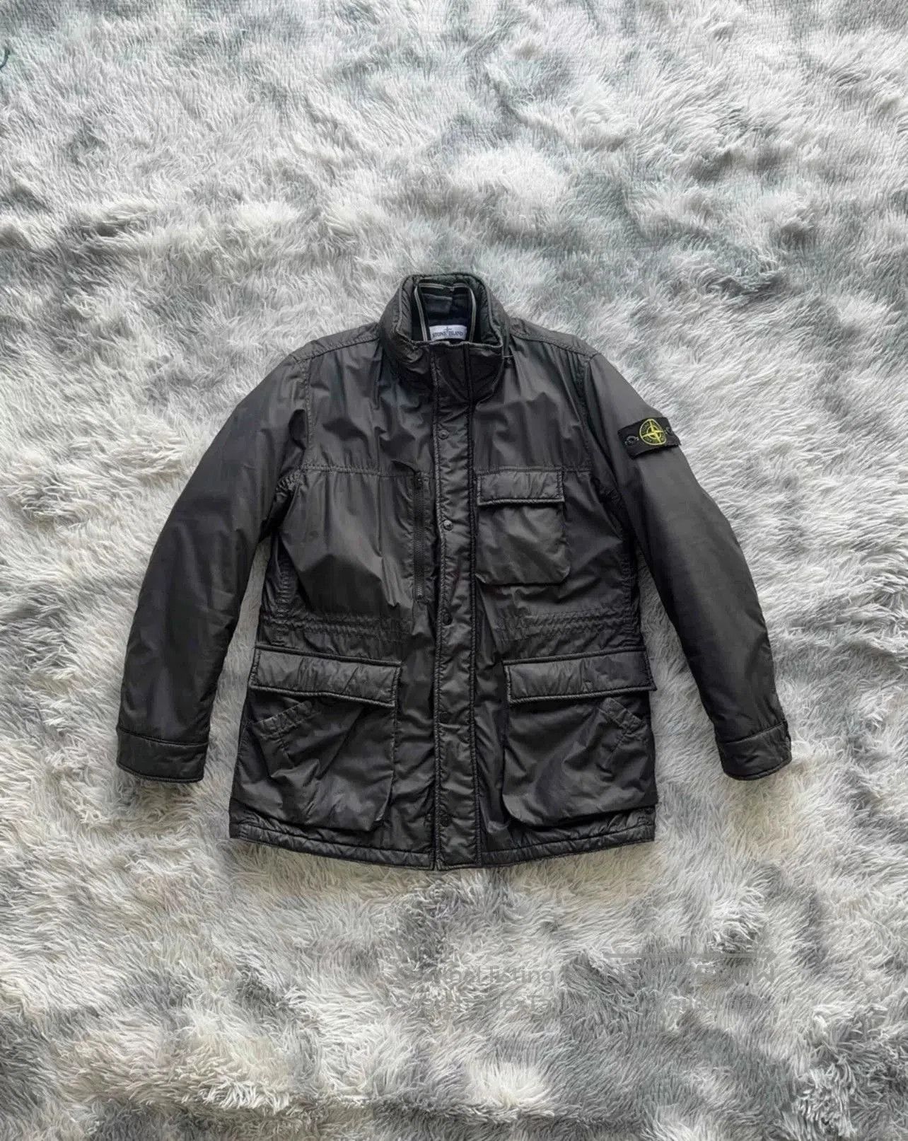 Stone Island Stone Island Jacket for Sale. Size US L / EU 52-54 / 3 - 1 Thumbnail