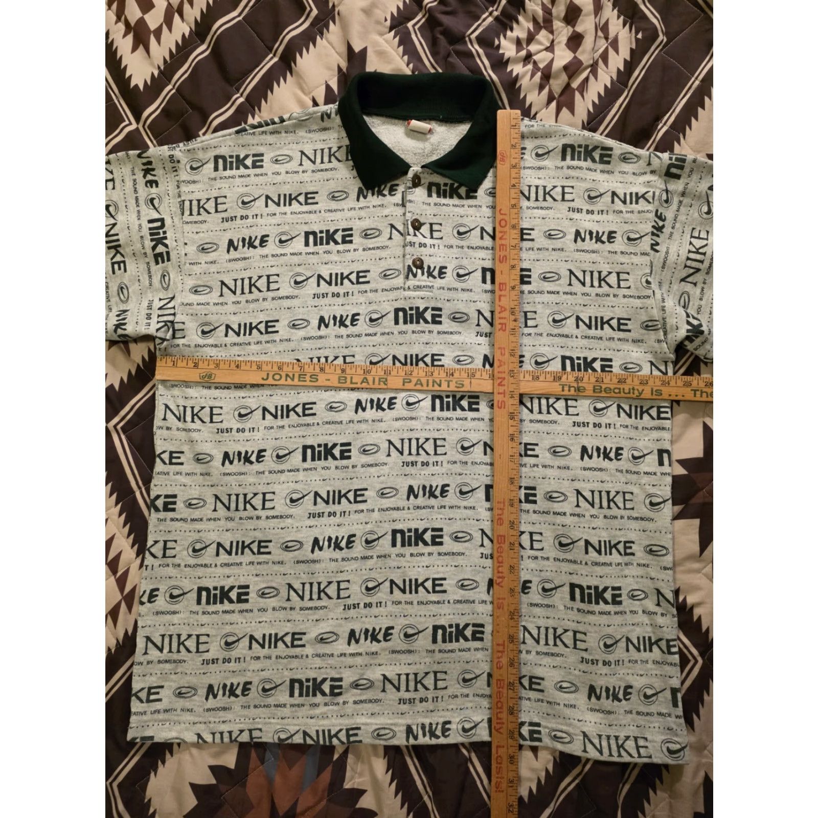 Nike VINTAGE Nike Collared Fleece Pullover Rugby AOP All Over Print Mens OSFA XL Gray Nike Logo Graphic Print 80s Hip Hop Rare Sweatshirt Size US XL / EU 56 / 4 - 7 Thumbnail