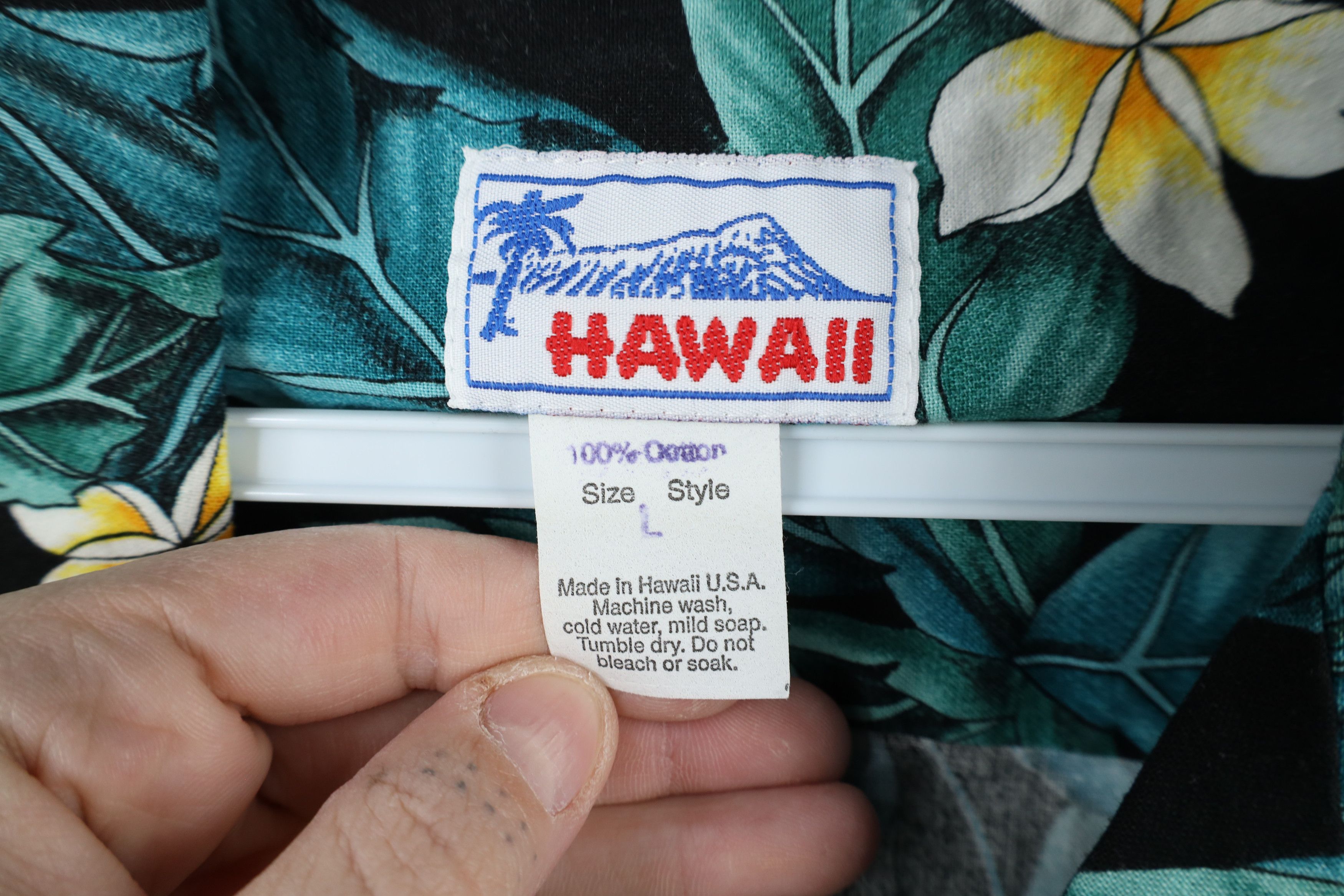 Vintage Vintage 70s Streetwear Flower Bark Cloth Hawaiian Shirt USA Size US L / EU 52-54 / 3 - 6 Thumbnail