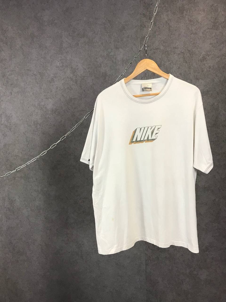 Nike × Vintage Nike swoosh streetwear vintage big center logo tee Size US L / EU 52-54 / 3 - 1 Thumbnail