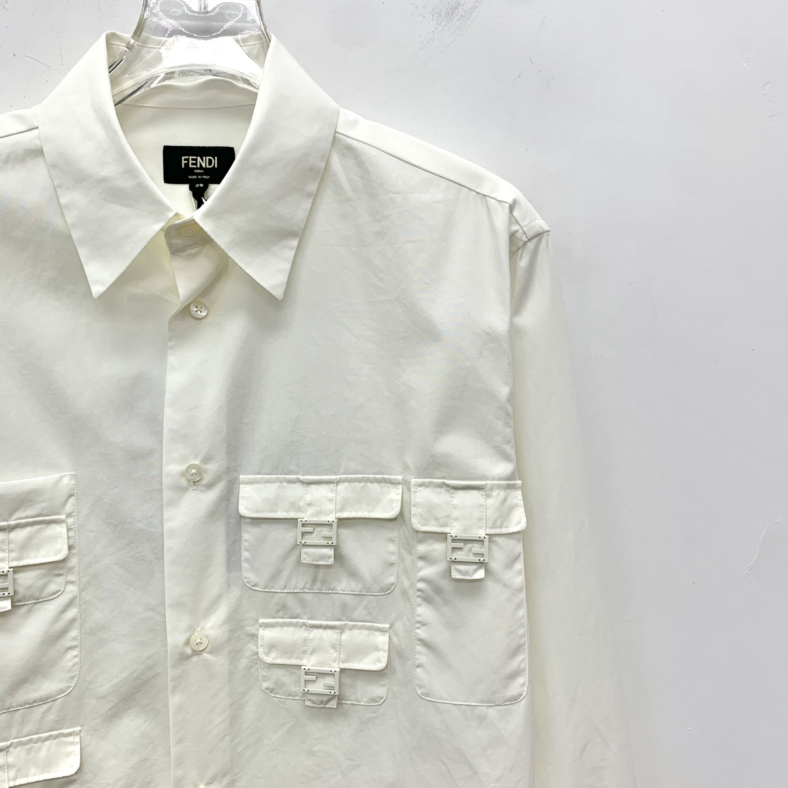 Fendi Fendi Multi-Pocket Shirt White (39) Size XS / US 0-2 / IT 36-38 - 3 Thumbnail