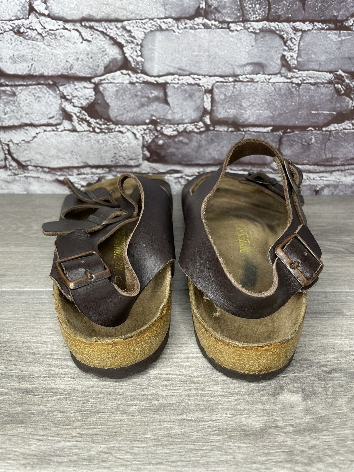 Birkenstock Birkenstock Milano Brown Leather Buckle Sandals Men 43EU Size US 10 / EU 43 - 6 Thumbnail